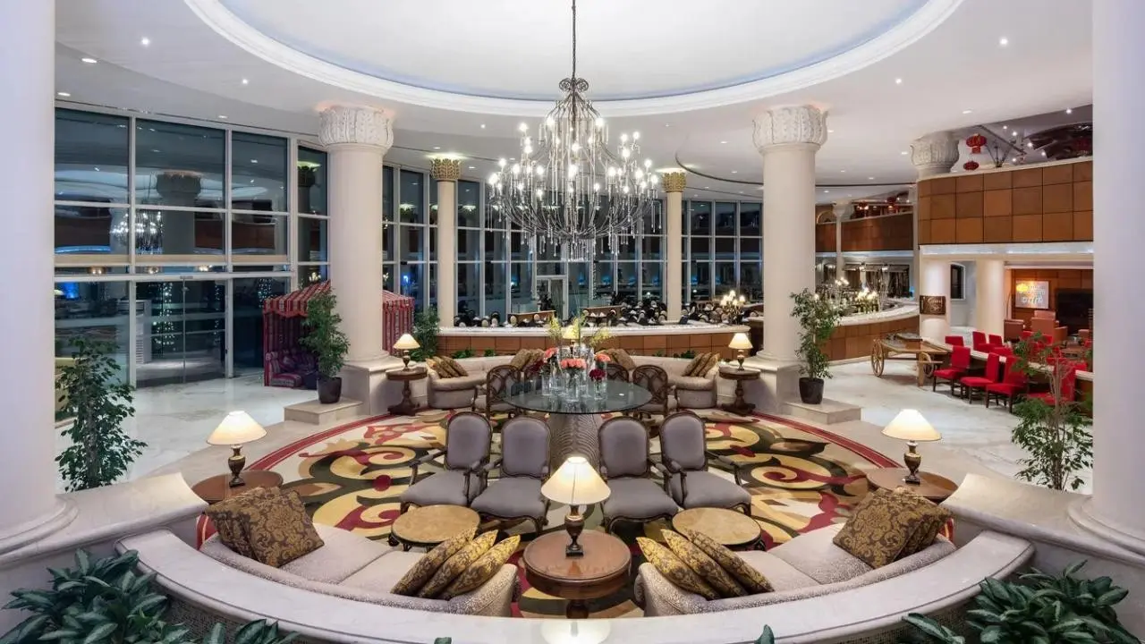 Sheraton Jumeirah Beach Resort — SHERATON JUMEIRAH BEACH