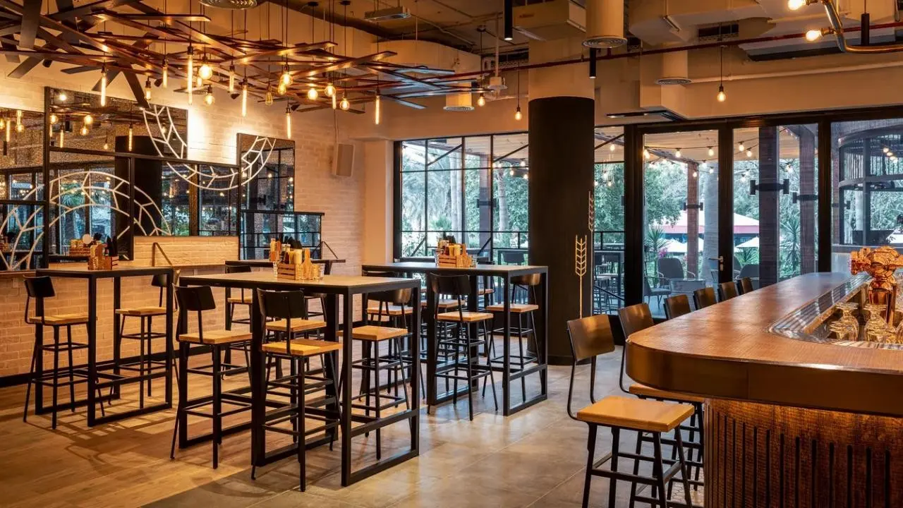 Sheraton Jumeirah Beach Resort — SHERATON JUMEIRAH BEACH