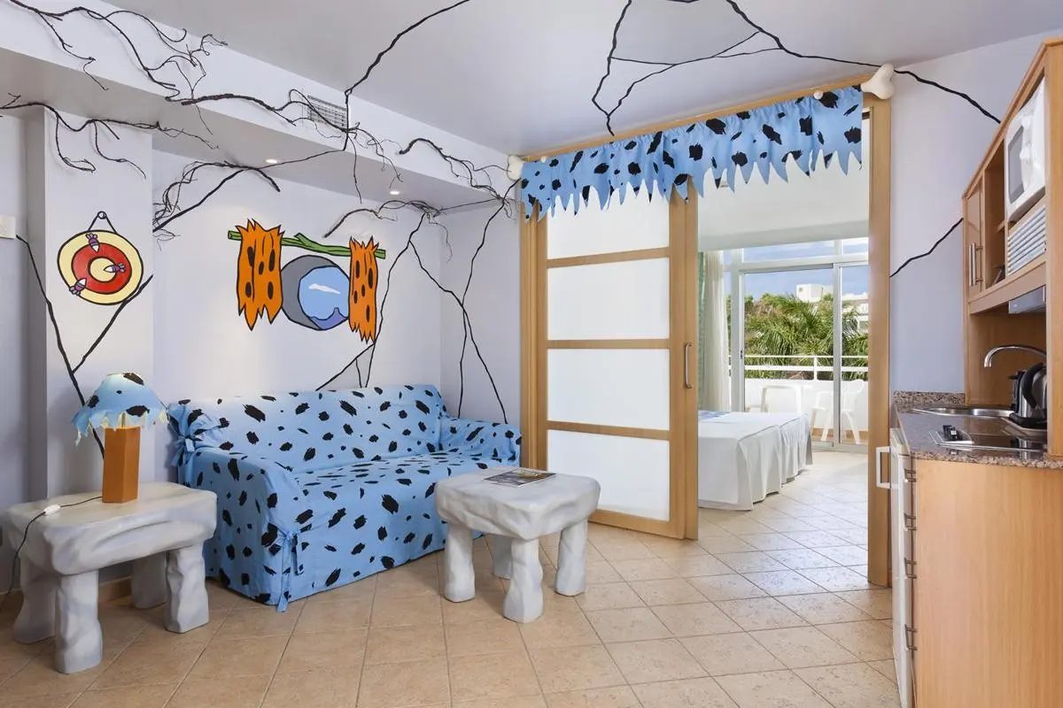 Sol Lanzarote — SOL LANZAROTE