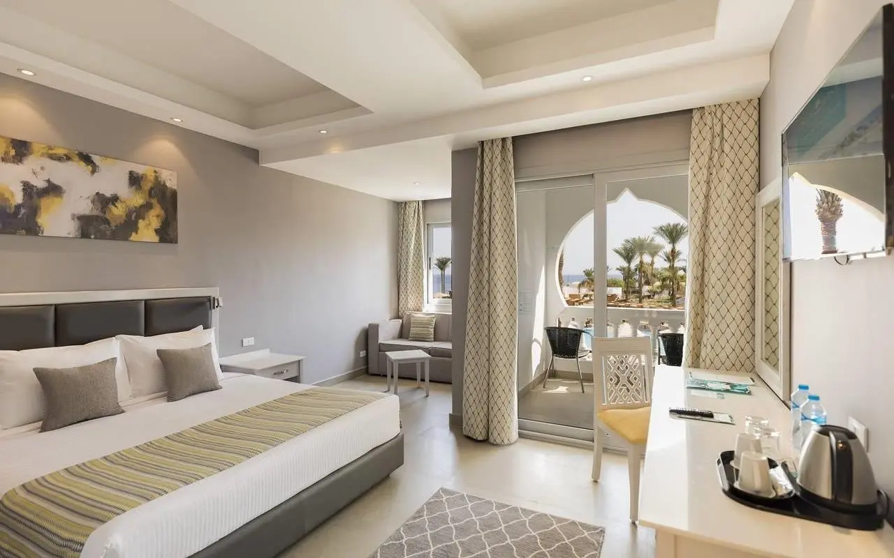 Sunrise Select Diamond Beach Resort — SUNRISE SELECT DIAMOND BEACH RESORT