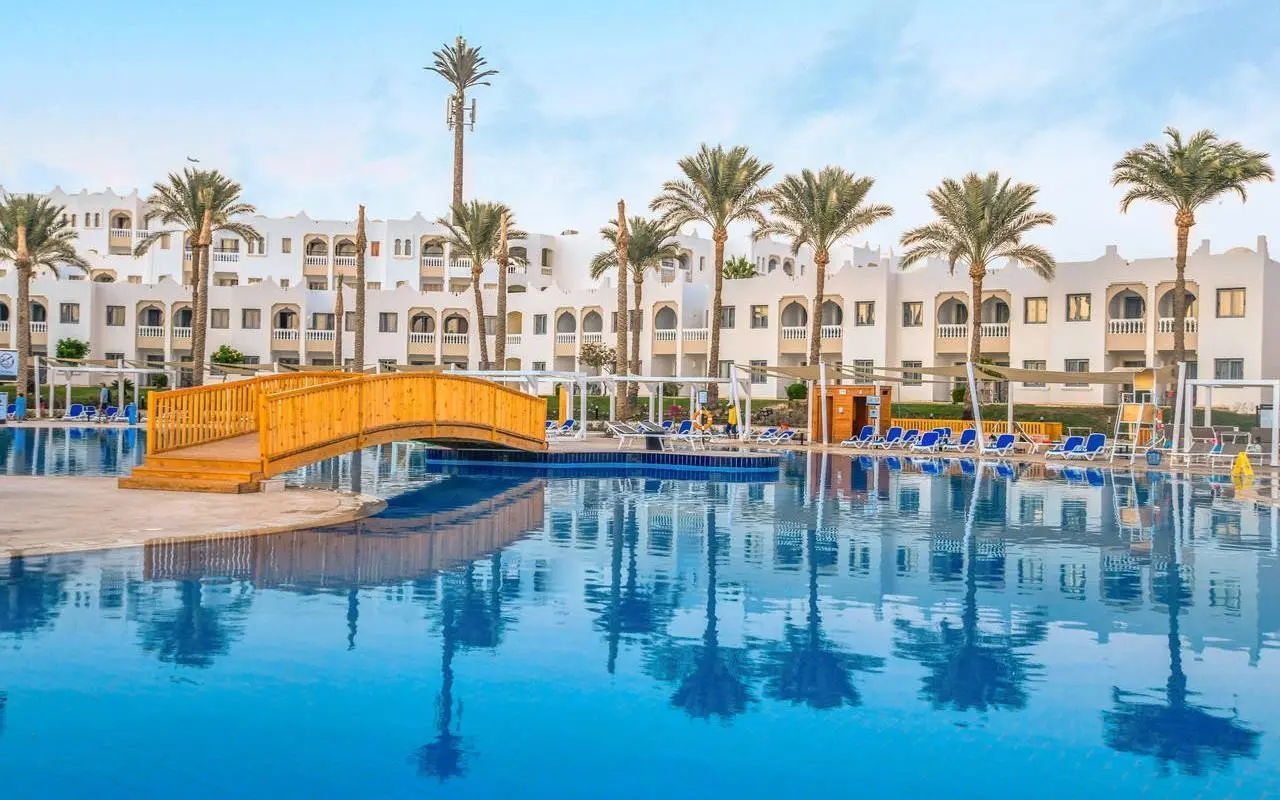 Sunrise Select Diamond Beach Resort — SUNRISE SELECT DIAMOND BEACH RESORT