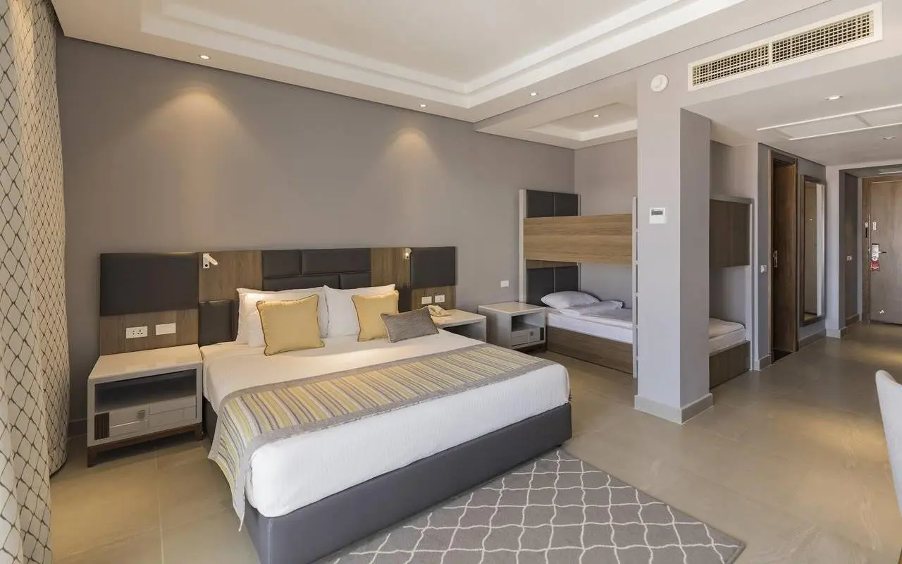 Sunrise Select Diamond Beach Resort — SUNRISE SELECT DIAMOND BEACH RESORT