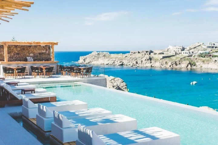 Hotel Super Paradise Suites