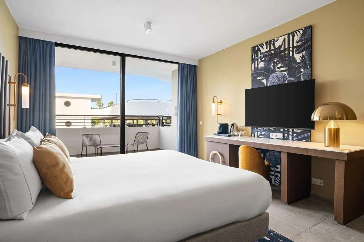 The Rif at Mangrove Beach Corendon Curacao All-Inclusive; Curio by Hilton — THE RIF AT MANGROVE BEACH CORENDON