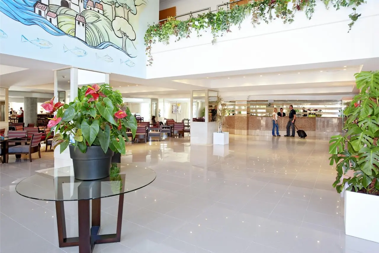 Timor Hotel — TIMOR