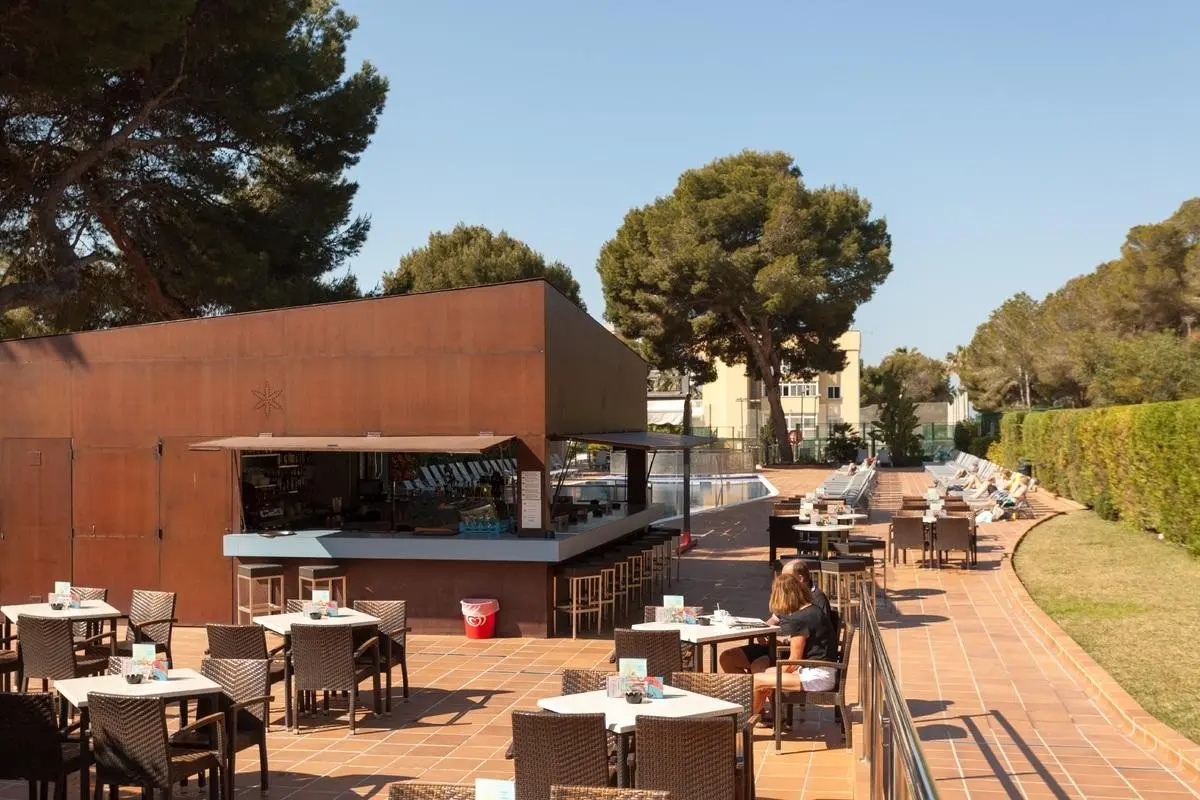 Timor Hotel — TIMOR