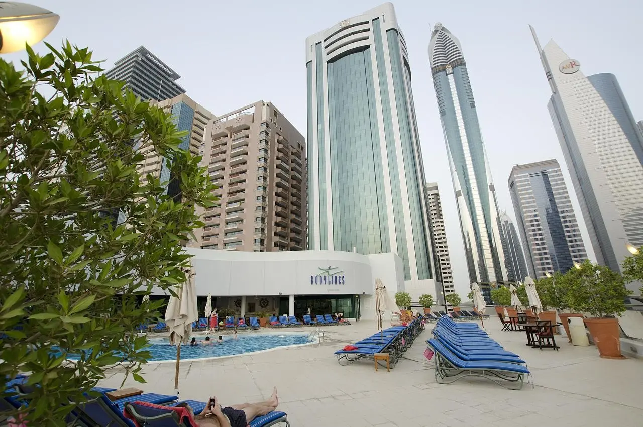 Towers Rotana — TOWERS ROTANA