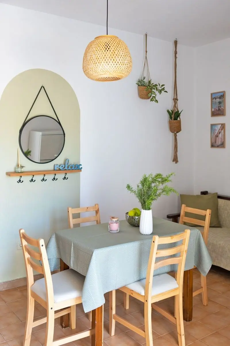 Restauracja i jedzenie w hotelu Tselios Apartments & Studios