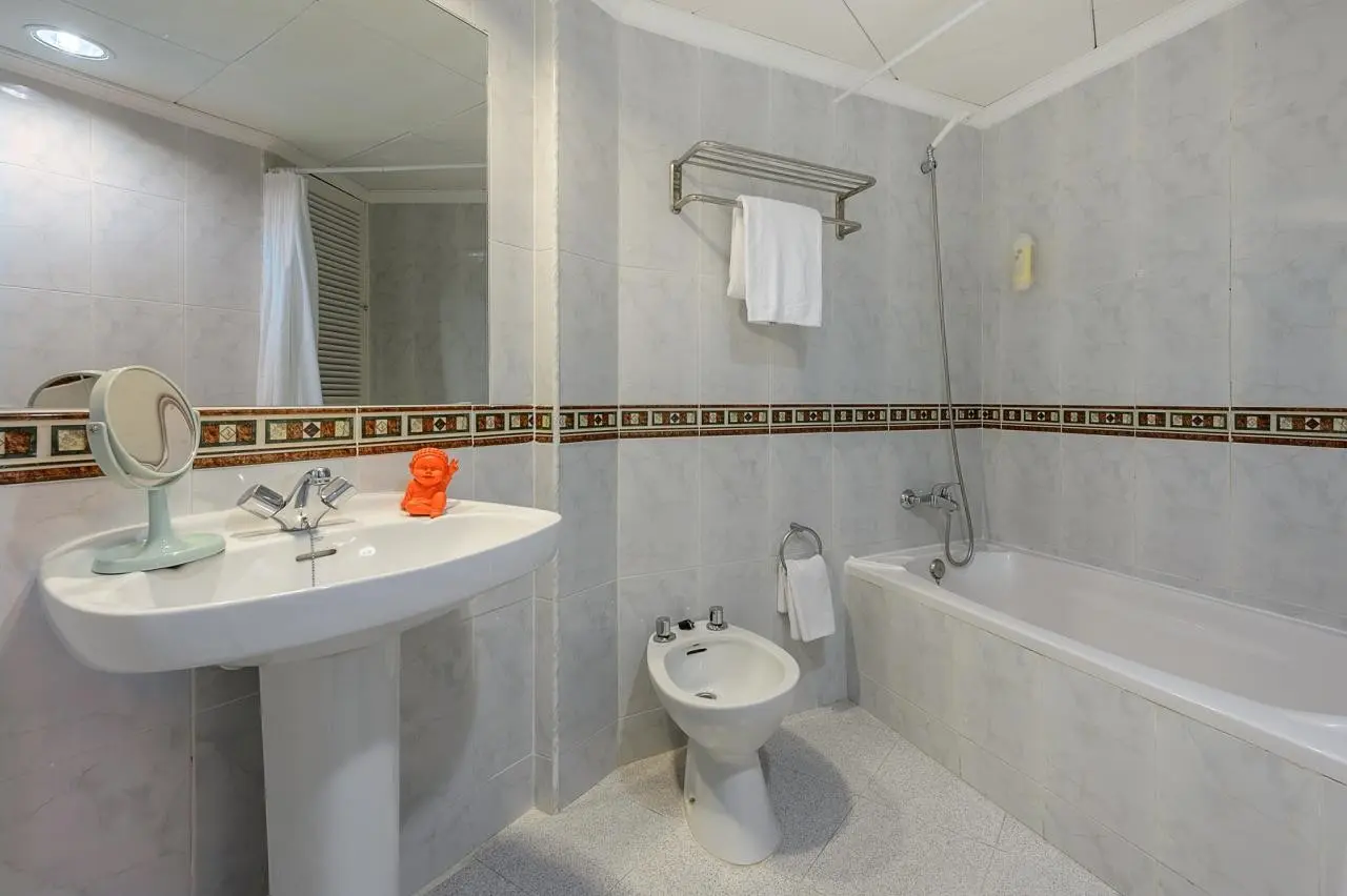 Vibra Riviera — VIBRA RIVIERA