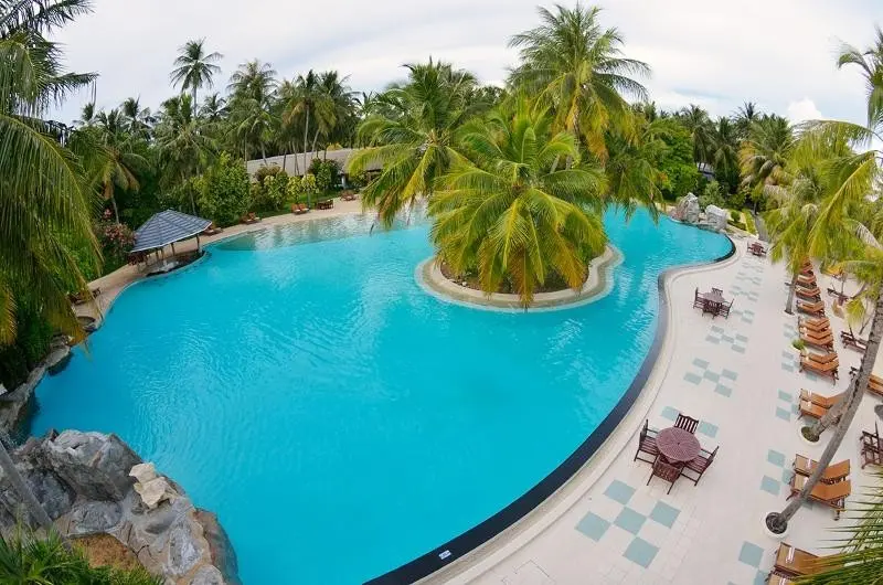 Basen w hotelu Villa Park [ex. Sun Island]
