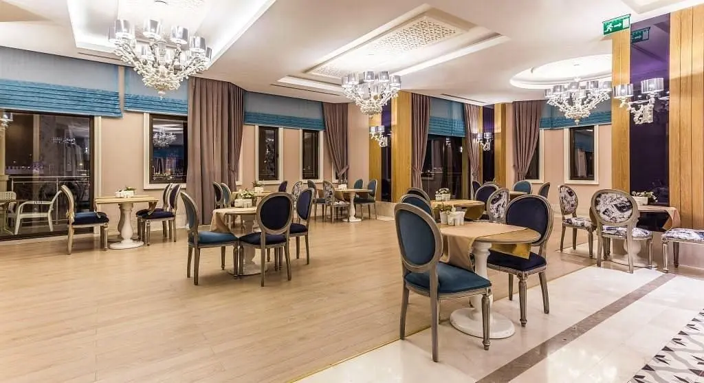 Villa Side Residence — VILLA SIDE RESIDENCE