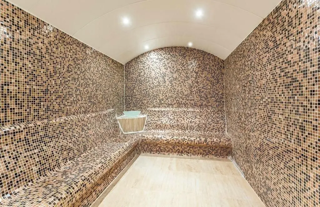 Villa Side Residence — VILLA SIDE RESIDENCE