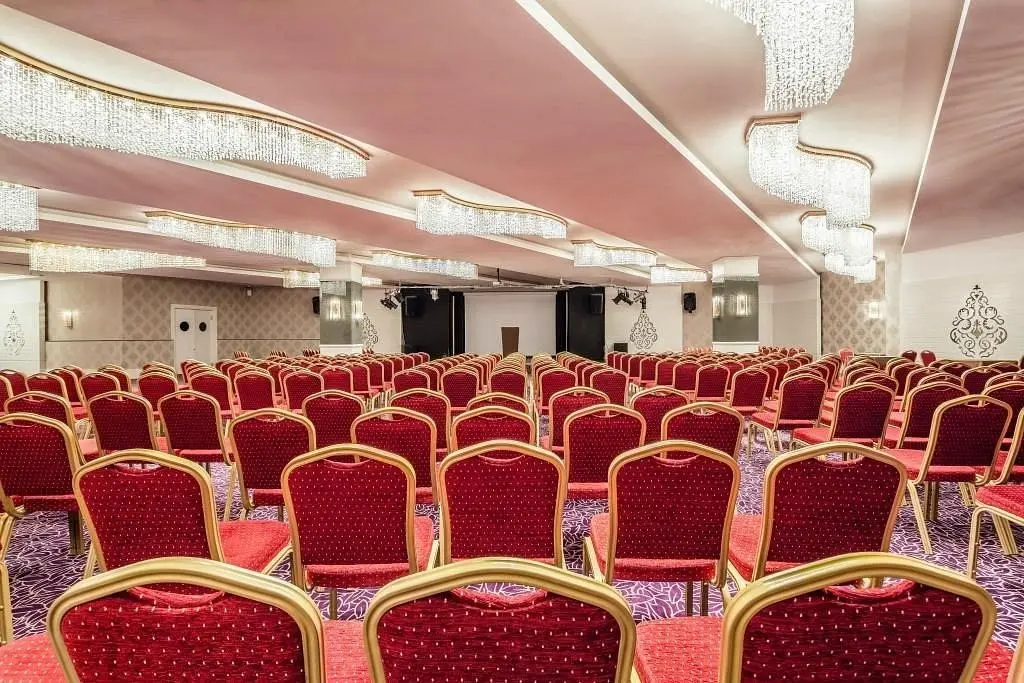 Villa Side Residence — VILLA SIDE RESIDENCE