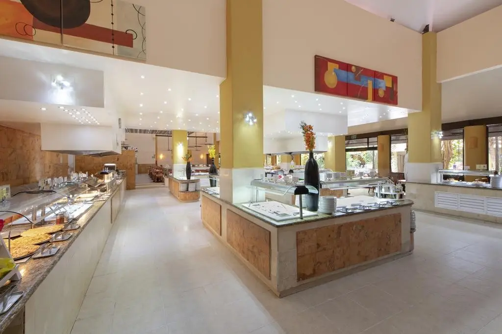 Viva Wyndham Maya — VIVA WYNDHAM AZTECA