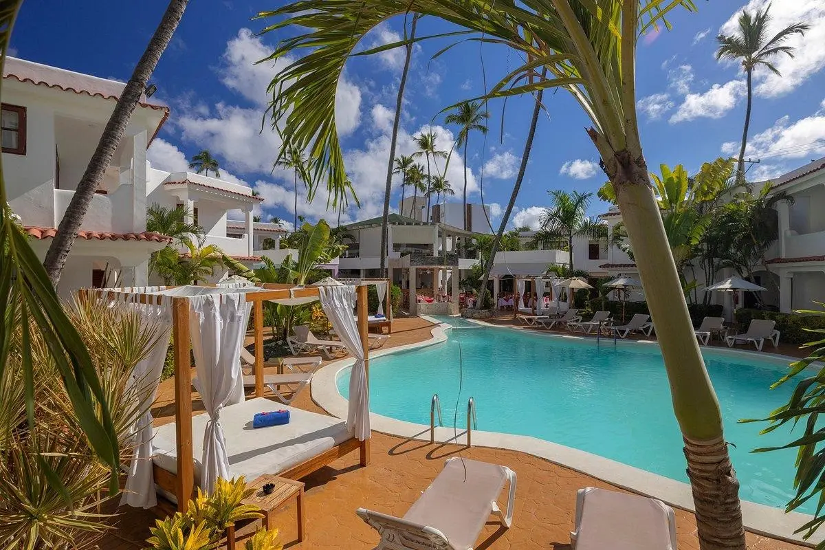 Whala!bavaro — WHALA BAVARO