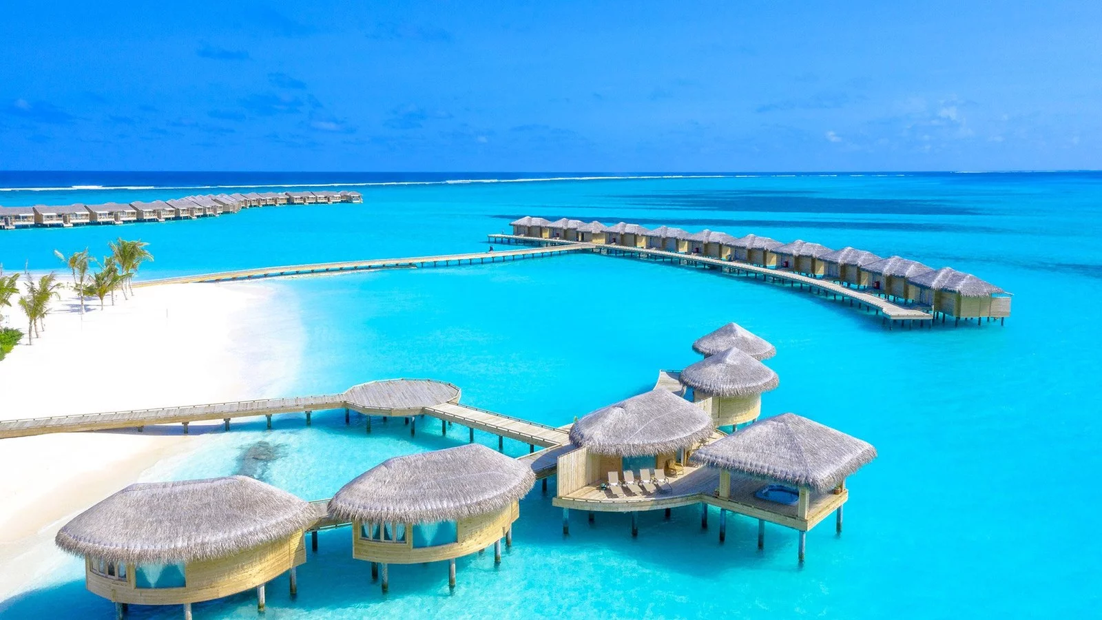 Hotel Hotel You & Me by Cocoon Maldives w Malediwy - oferta last minute