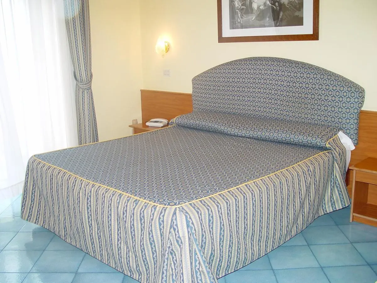 Pokój w hotelu Zi’Teresa