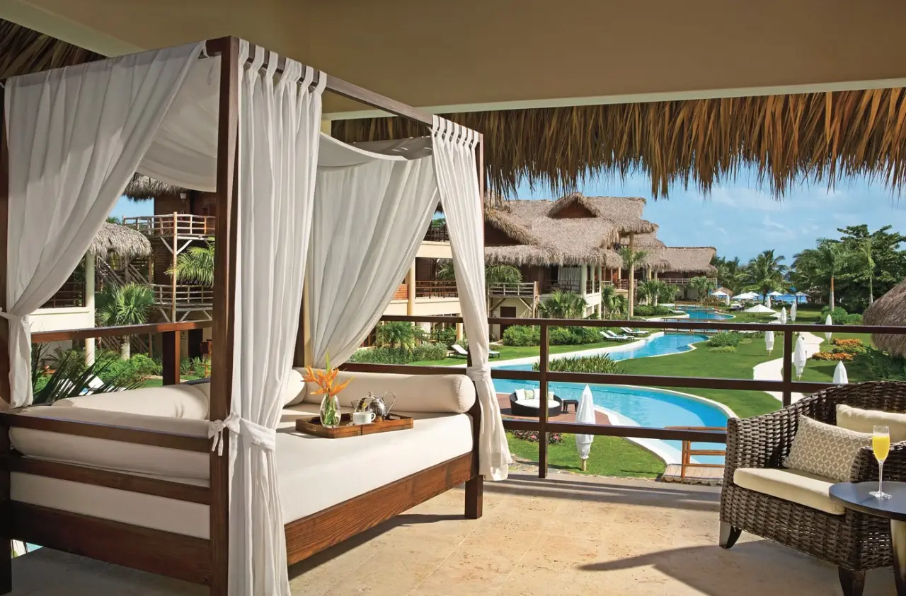 Basen w hotelu Zoëtry Agua Punta Cana