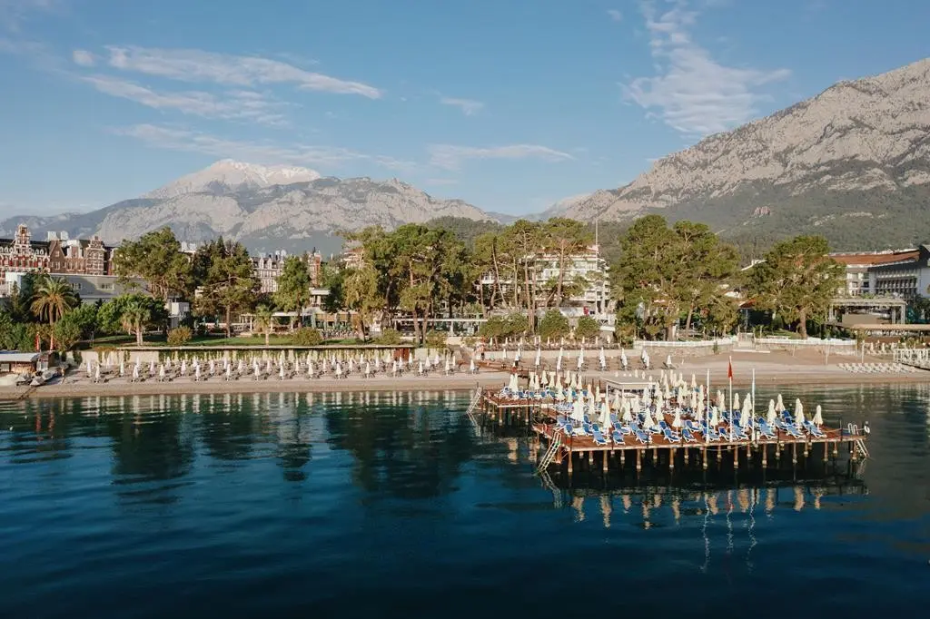 Akra Kemer — AKRA KEMER