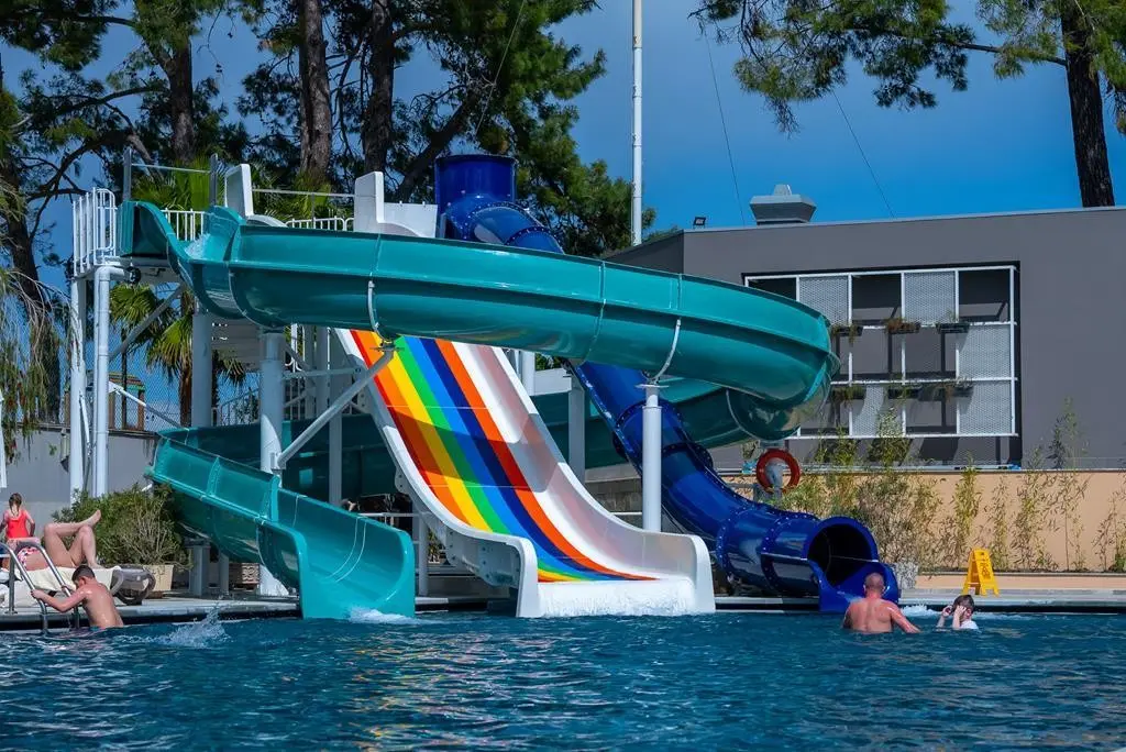 Akra Kemer — AKRA KEMER