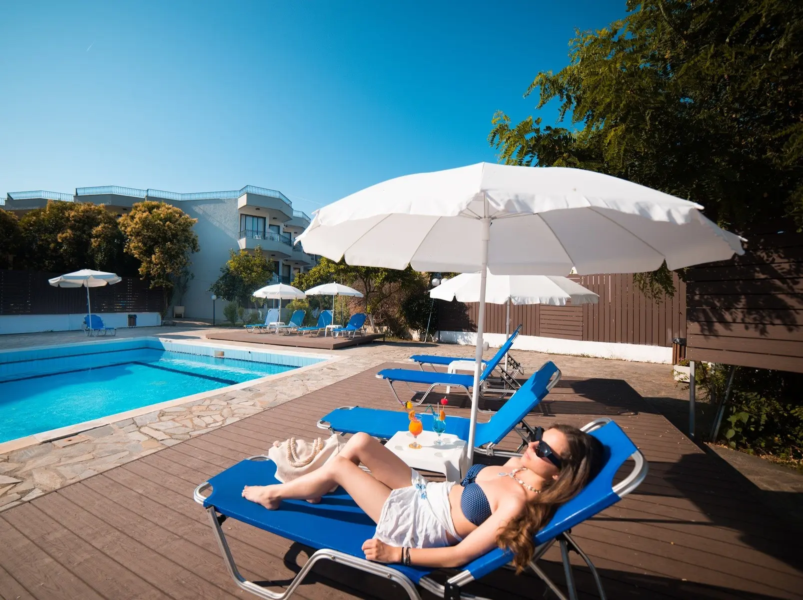 Alkionis — ALKIONIS