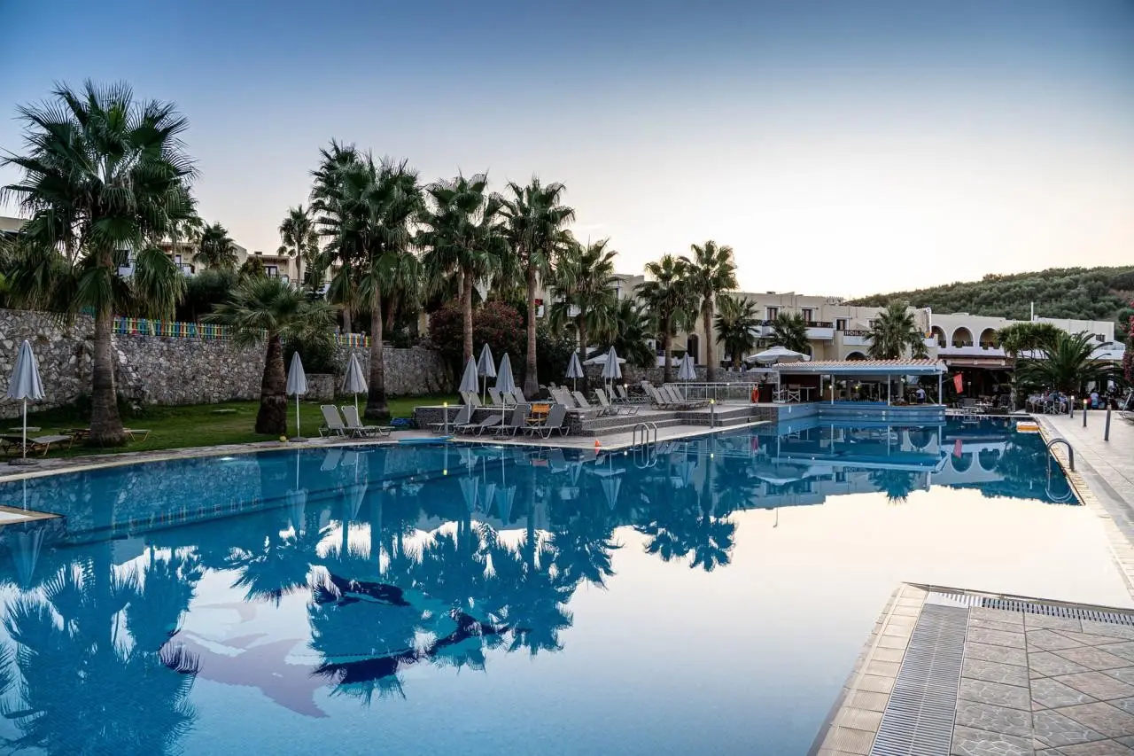 Almyrida Village & Waterpark — ALMYRIDA VILLAGE & WATERPARK