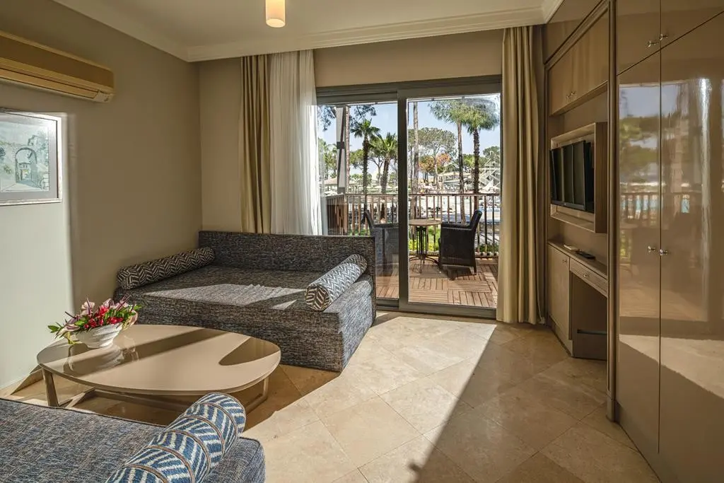 Balmy Foresta — BALMY FORESTA