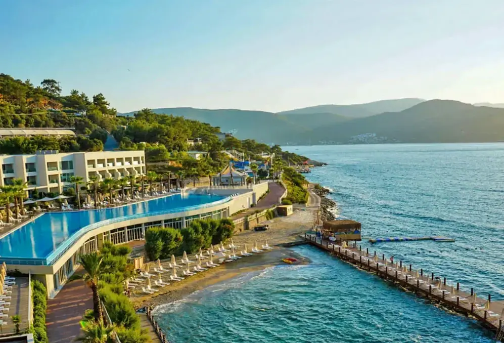Basen w hotelu Blue Dreams Resort