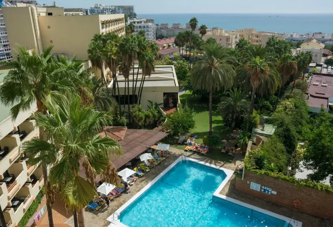 Basen w hotelu Bluesea Al Andalus
