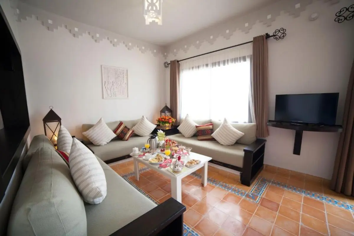 Borjs Hotel Suites & SPA — BORJS HOTEL SUITES & SPA