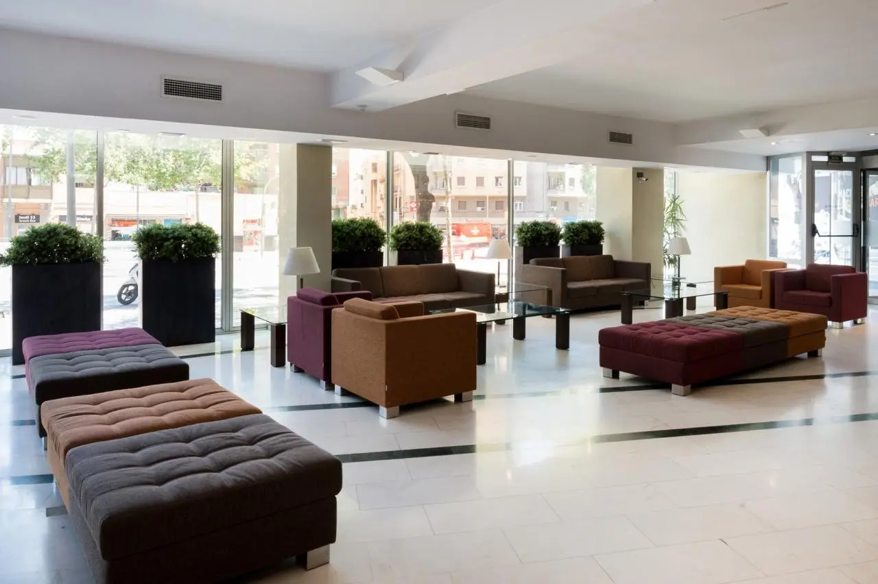 Lobby hotelu Catalonia Atenas
