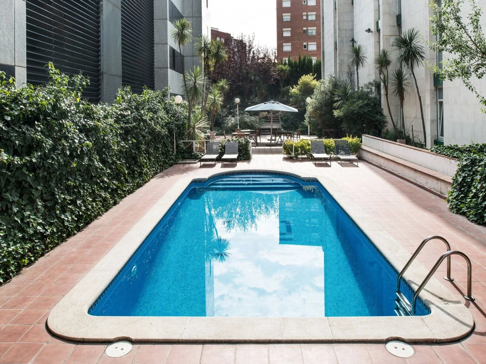 Hotel Catalonia Bristol