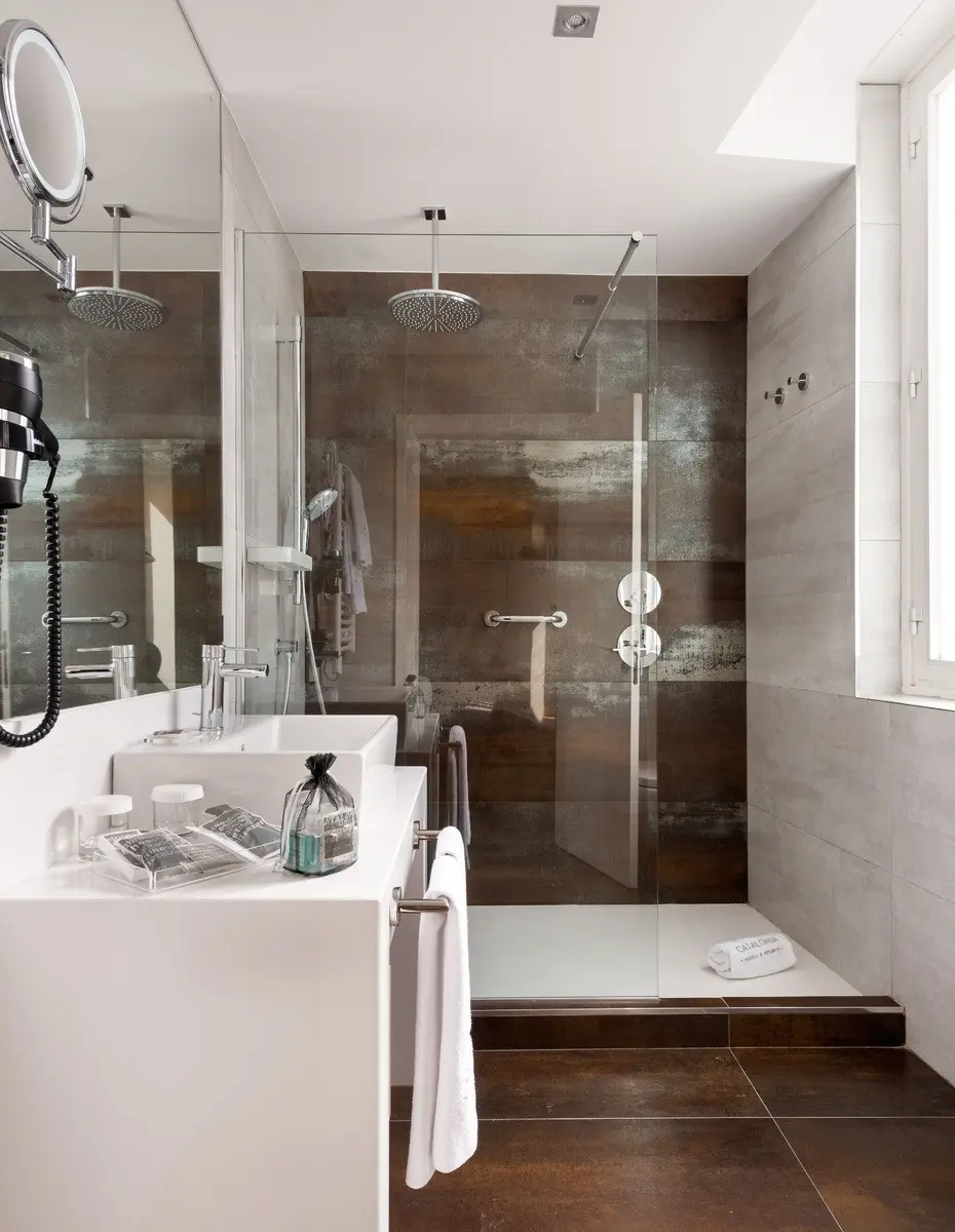 Catalonia Gran Via — CATALONIA GRAN VIA