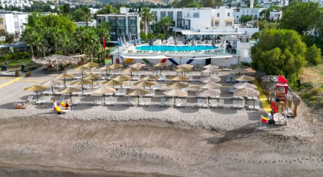 Plaża przy hotelu Charm Beach Bodrum