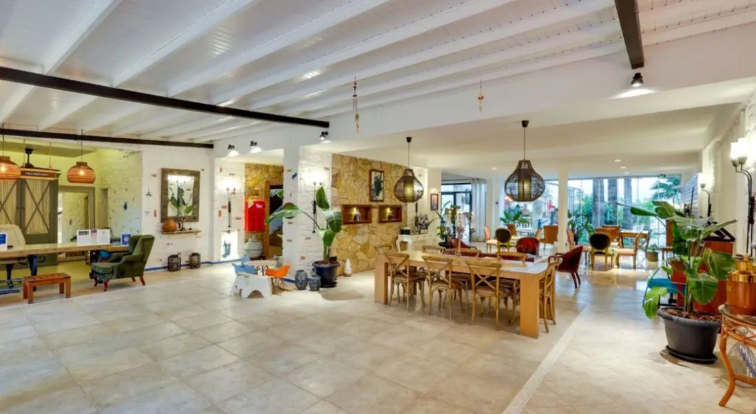 Lobby hotelu Charm Beach Bodrum