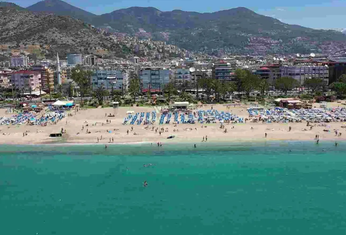 Plaża przy hotelu Cleopatra Golden Beach