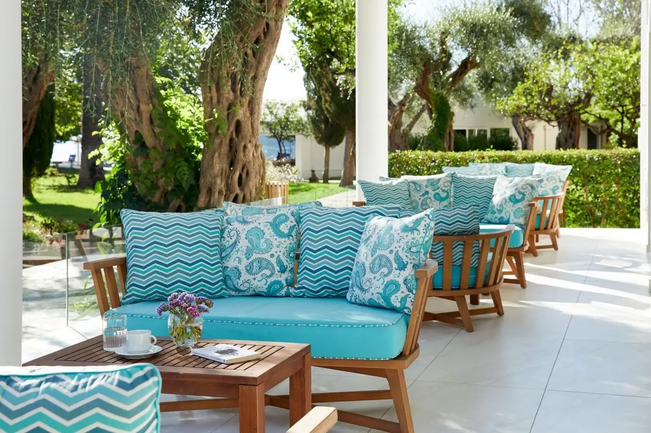 Delfinia — DELFINIA