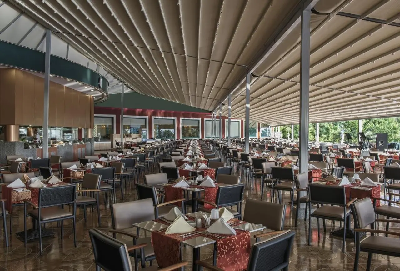 Delphin Deluxe — DELPHIN DELUXE