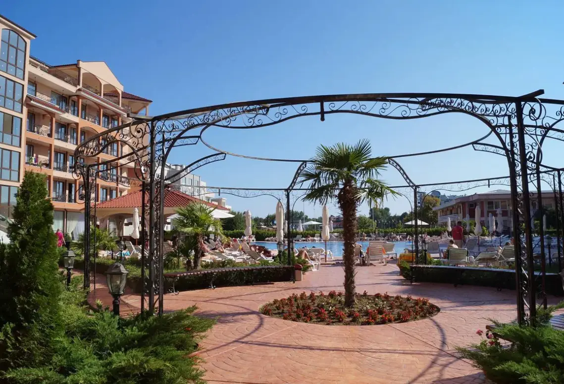 Basen w hotelu Diamant Residence