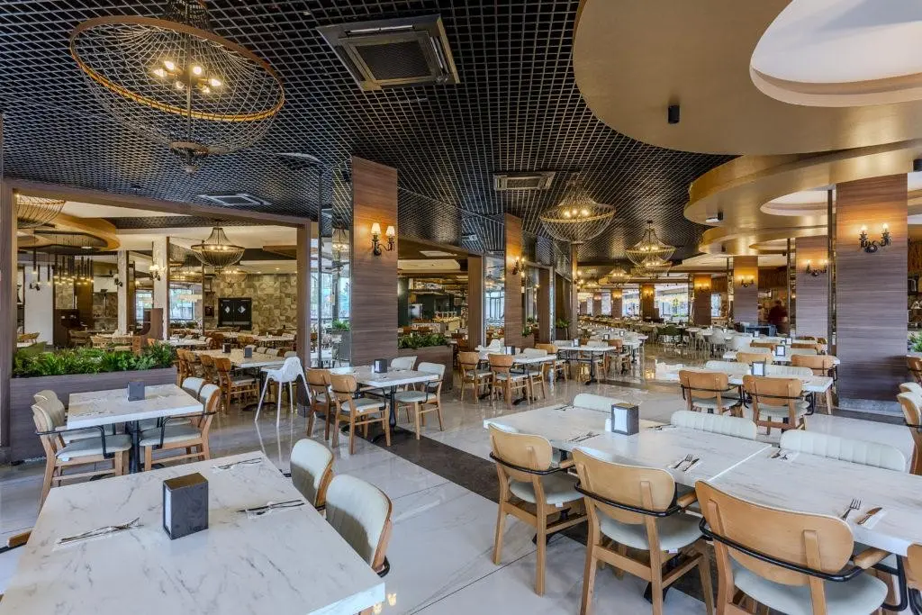 Restauracja i jedzenie w hotelu Eftalia Blue