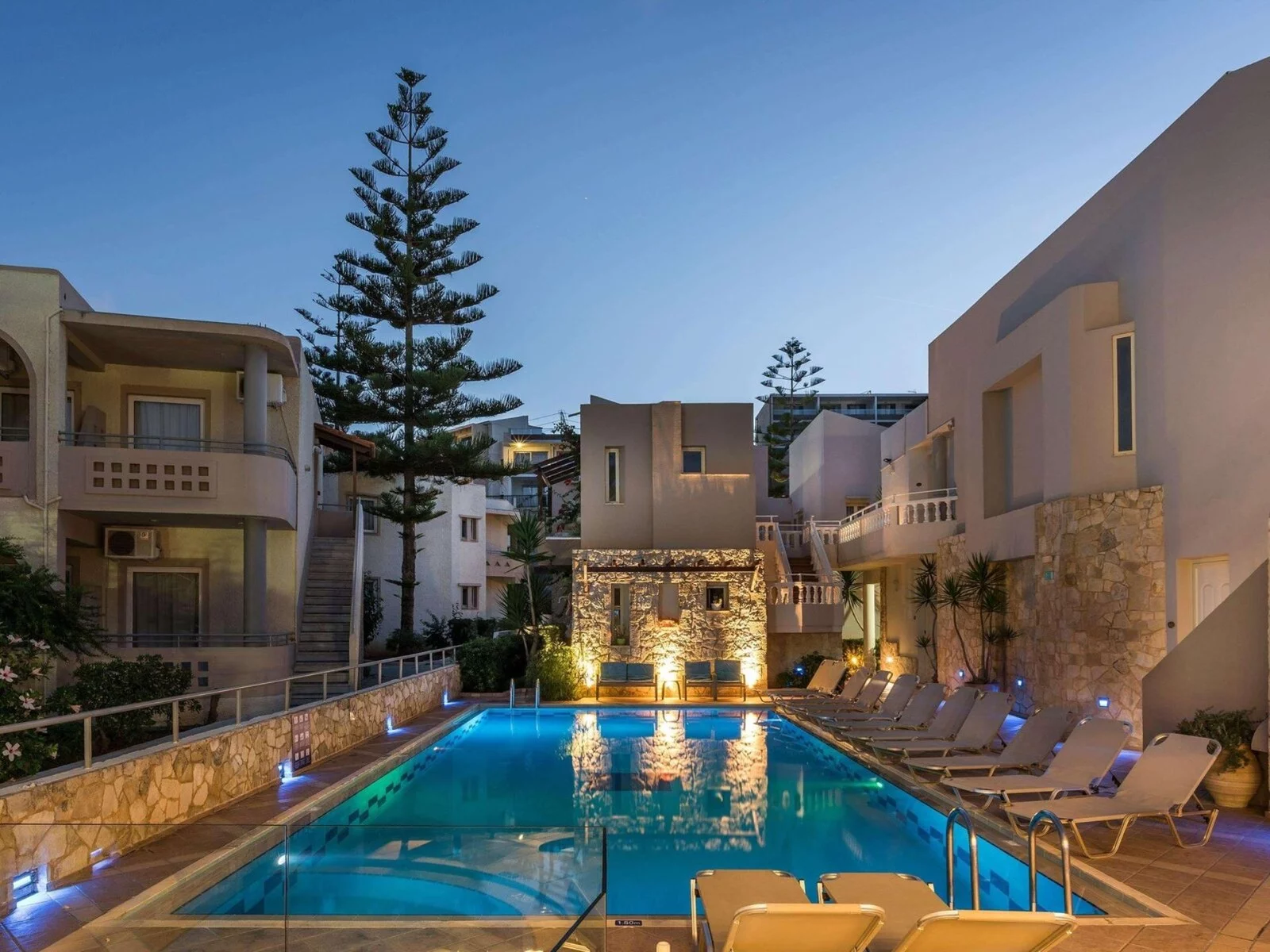 Hotel Elotis Suites Ag. Marina w Grecja (Kreta) - oferta last minute