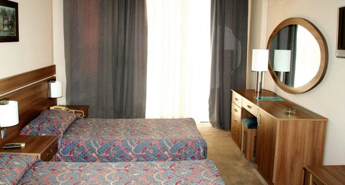 Elysee Beach Hotel — ELYSEE BEACH