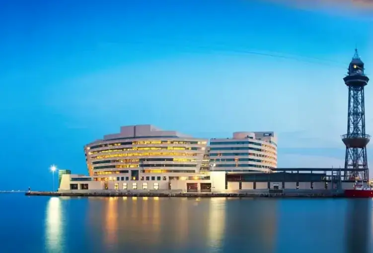 Obiekt hotelu Eurostars Grand Marina