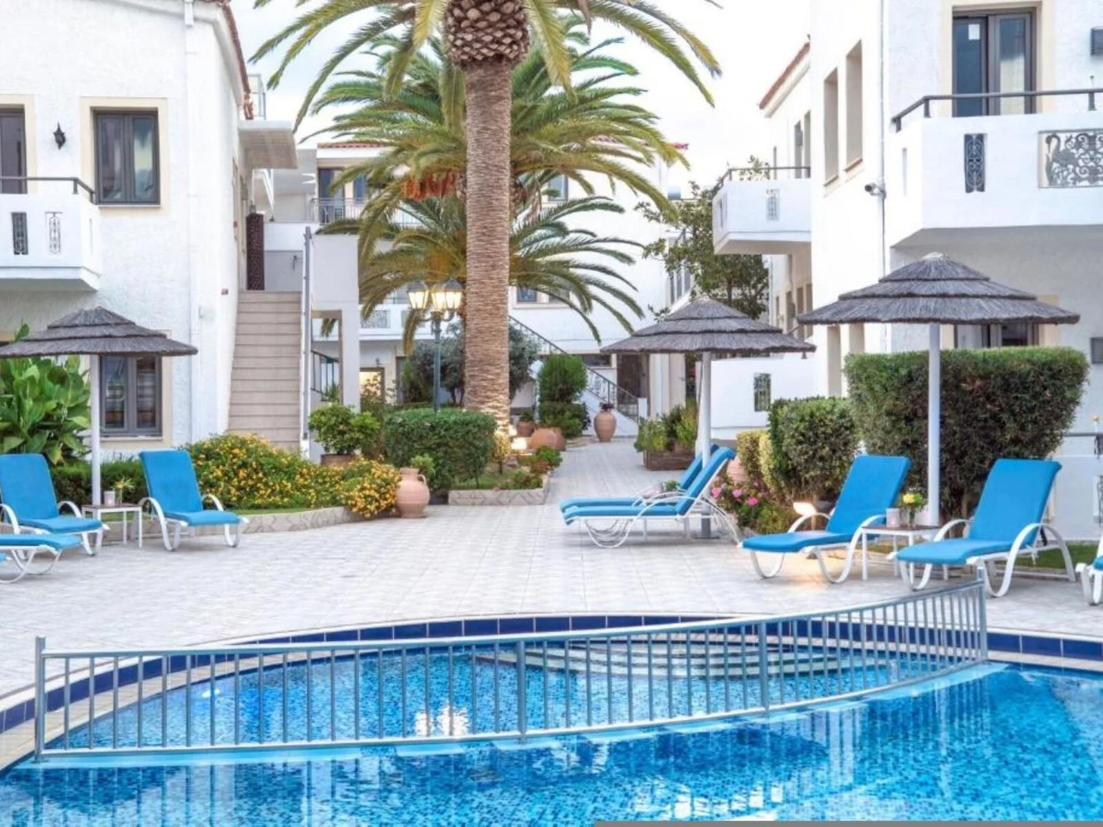 Hotel Flamingos w Grecja (Kreta) - oferta last minute