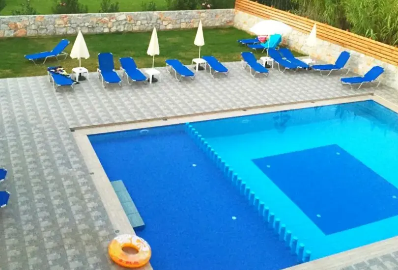 Basen w hotelu Gerona Mare
