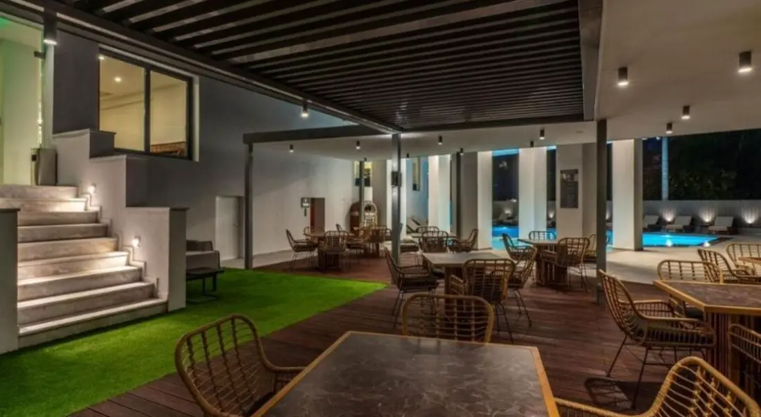 Lobby hotelu Glyfada Riviera Hotel