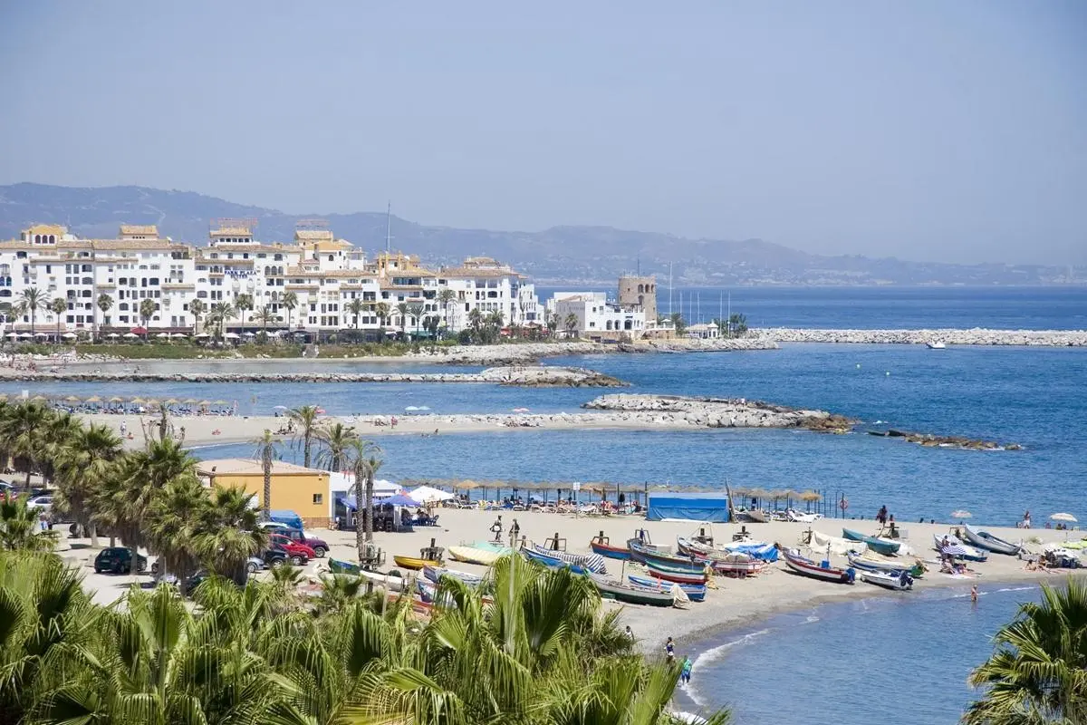 Gran Hotel Guadalpin Banus — GUADALPIN BANUS