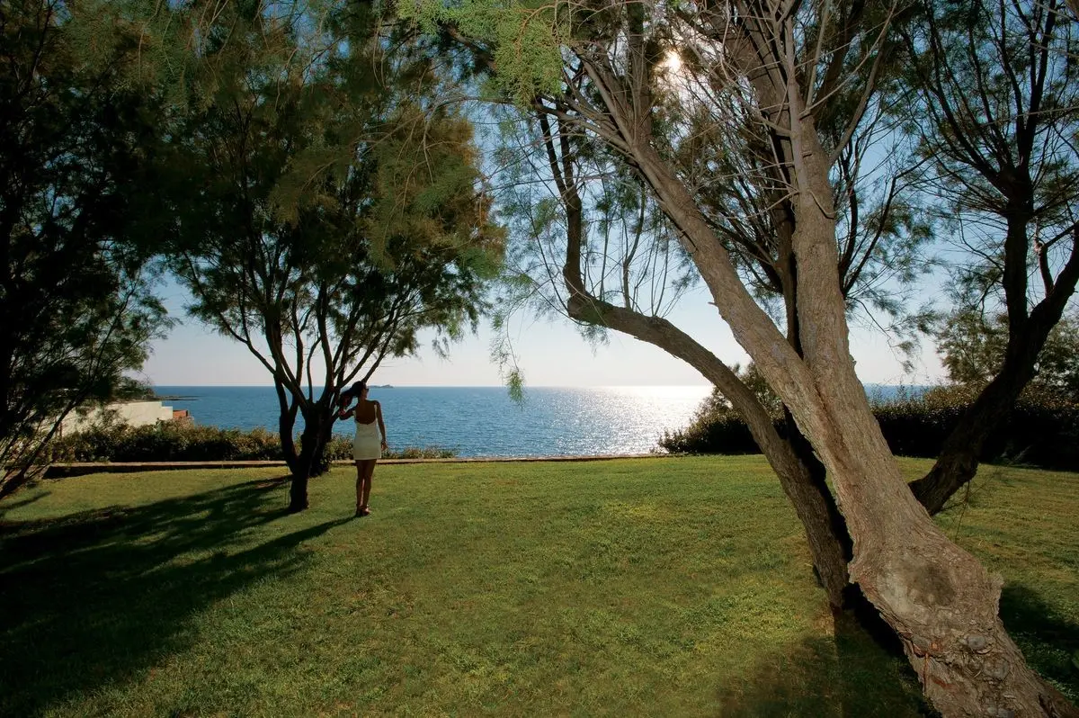 Widok z hotelu Grand Resort Lagonissi