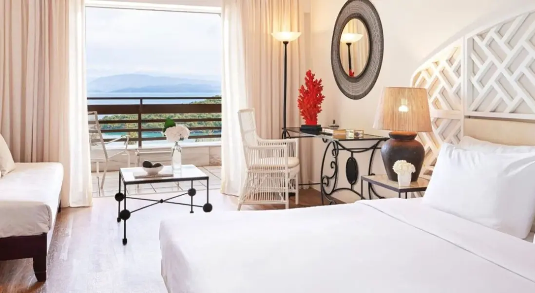 Pokój w hotelu Grecotel Lux ME Daphnila Bay