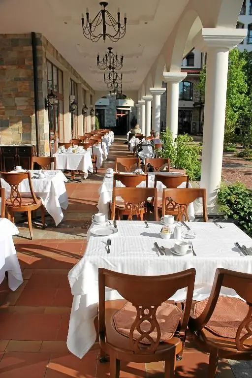 Helena Sands — ROYAL PALACE HELENA SANDS